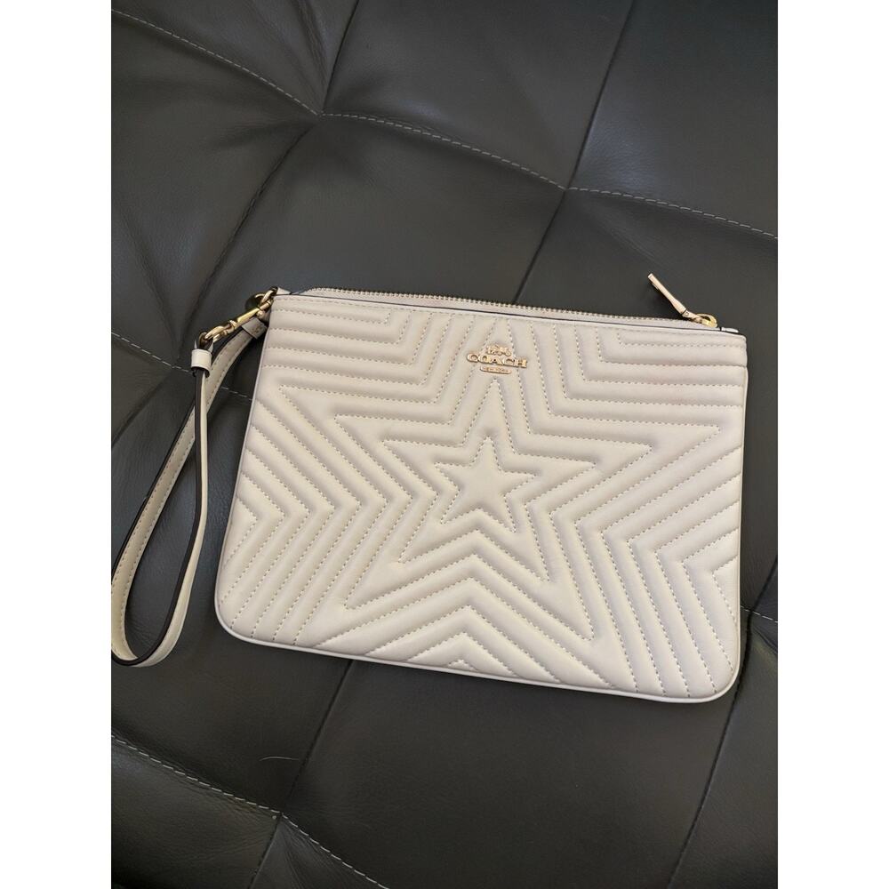 Coach Gallery Pouch With Star Quilting Zip Wristlet Wallet 2647 Chalk